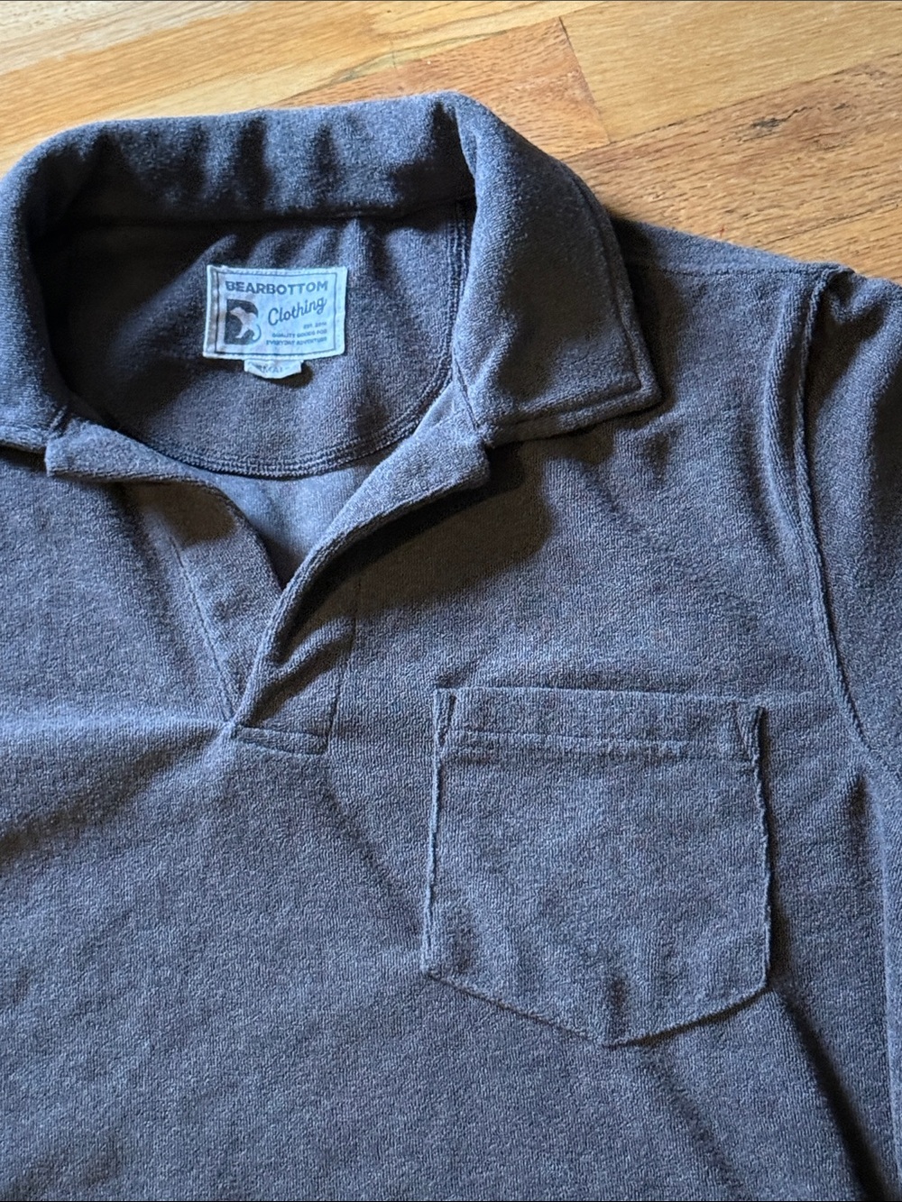 Bearbottom clothing terry cloth polo men’s small gray